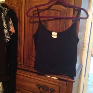 Women's tank top size medium